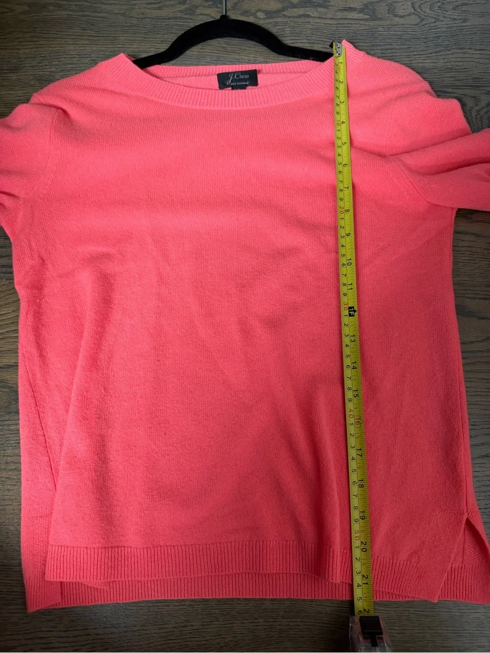 J. Crew 100% Cashmere Coral Crewneck Sweater size Small. EUC.